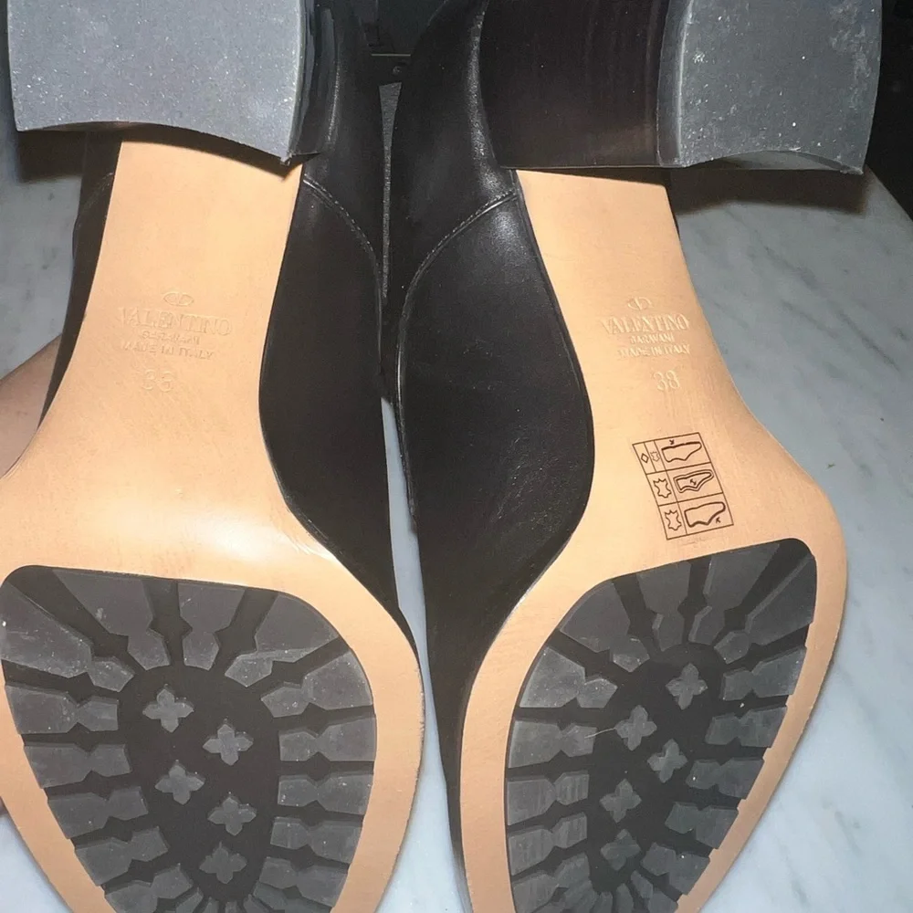 Valentino Ankle Boots - Picture 5 of 6